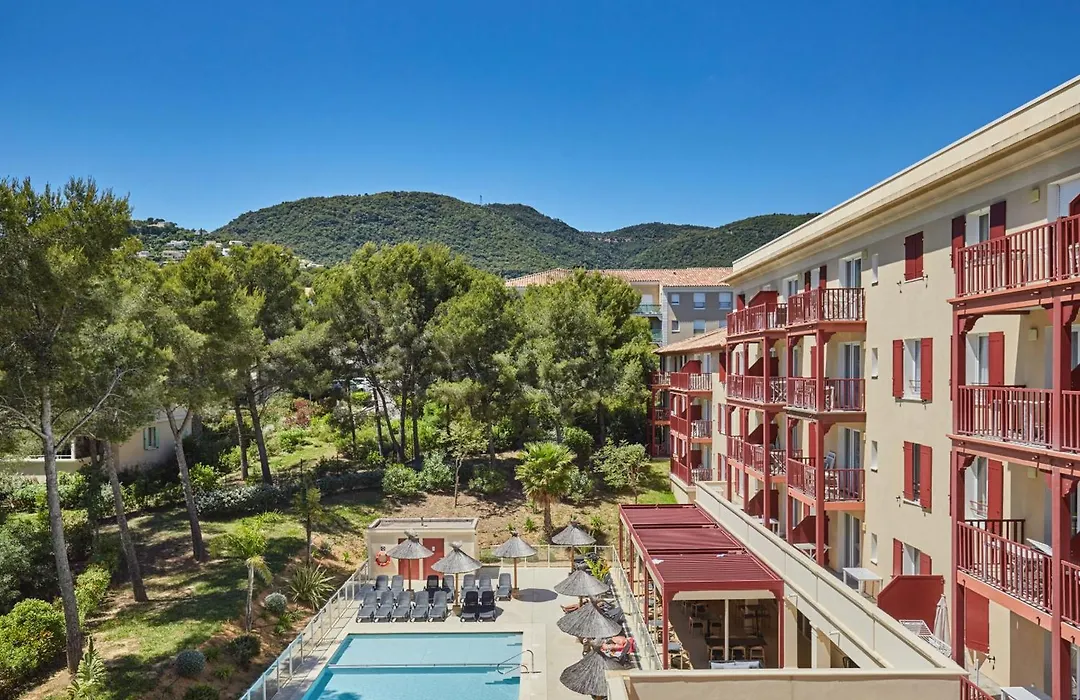 Odalys Residence Et Spa Les Canissons-1